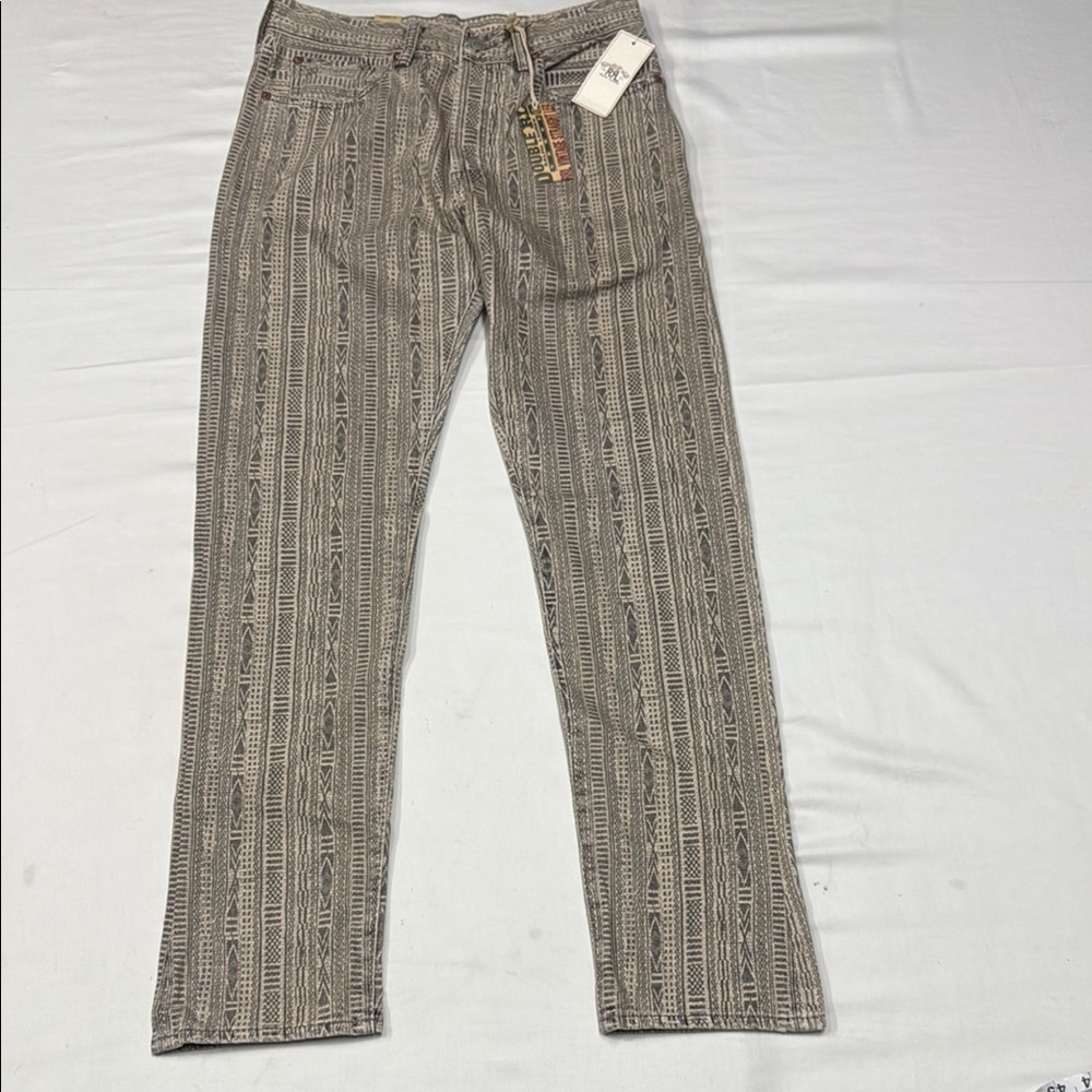 Ralph Lauren Double RL vintage stretch Straight jeans cut from quality denim.
